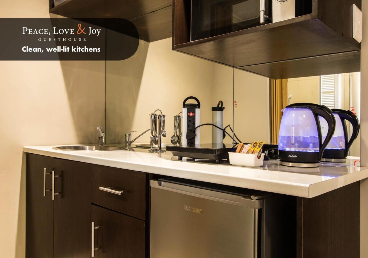 Peace Love And Joy Self Catering Units Port Elizabeth Buitenkant foto