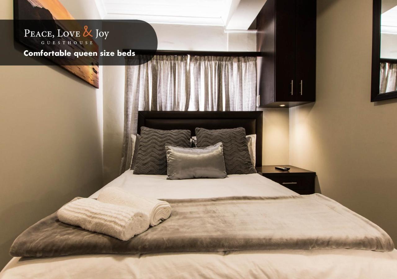 Peace Love And Joy Self Catering Units Port Elizabeth Buitenkant foto