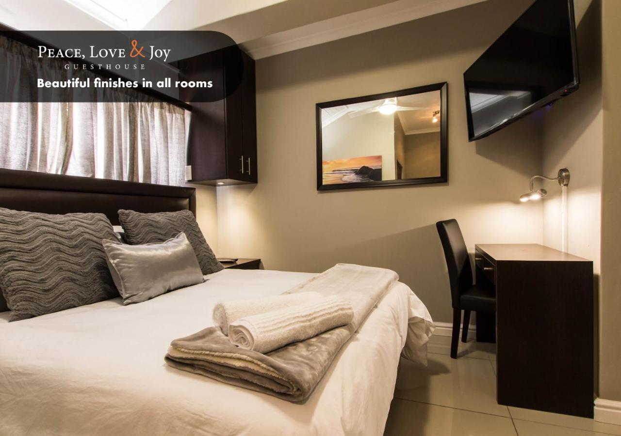 Peace Love And Joy Self Catering Units Port Elizabeth Buitenkant foto